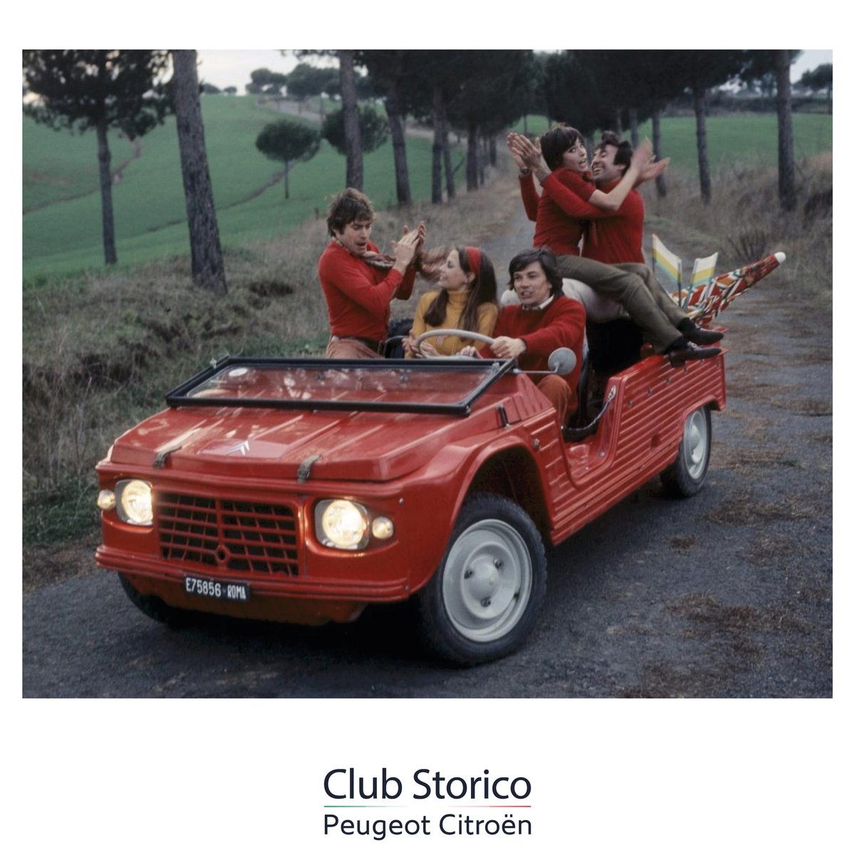 ClubStorico's tweet photo. 👉 Esiste un'auto più estiva di lei?

⛱️ Probabilmente no! La Citroën hashtag#Mehari è la quintessenza dell'estate: sbarazzina, leggera, colorata e totalmente apribile.

👉 Se non ne conosci la storia, scoprila qui: https://t.co/7k3oraWcHI

#clubstorico https://t.co/wx8xIbnDD1