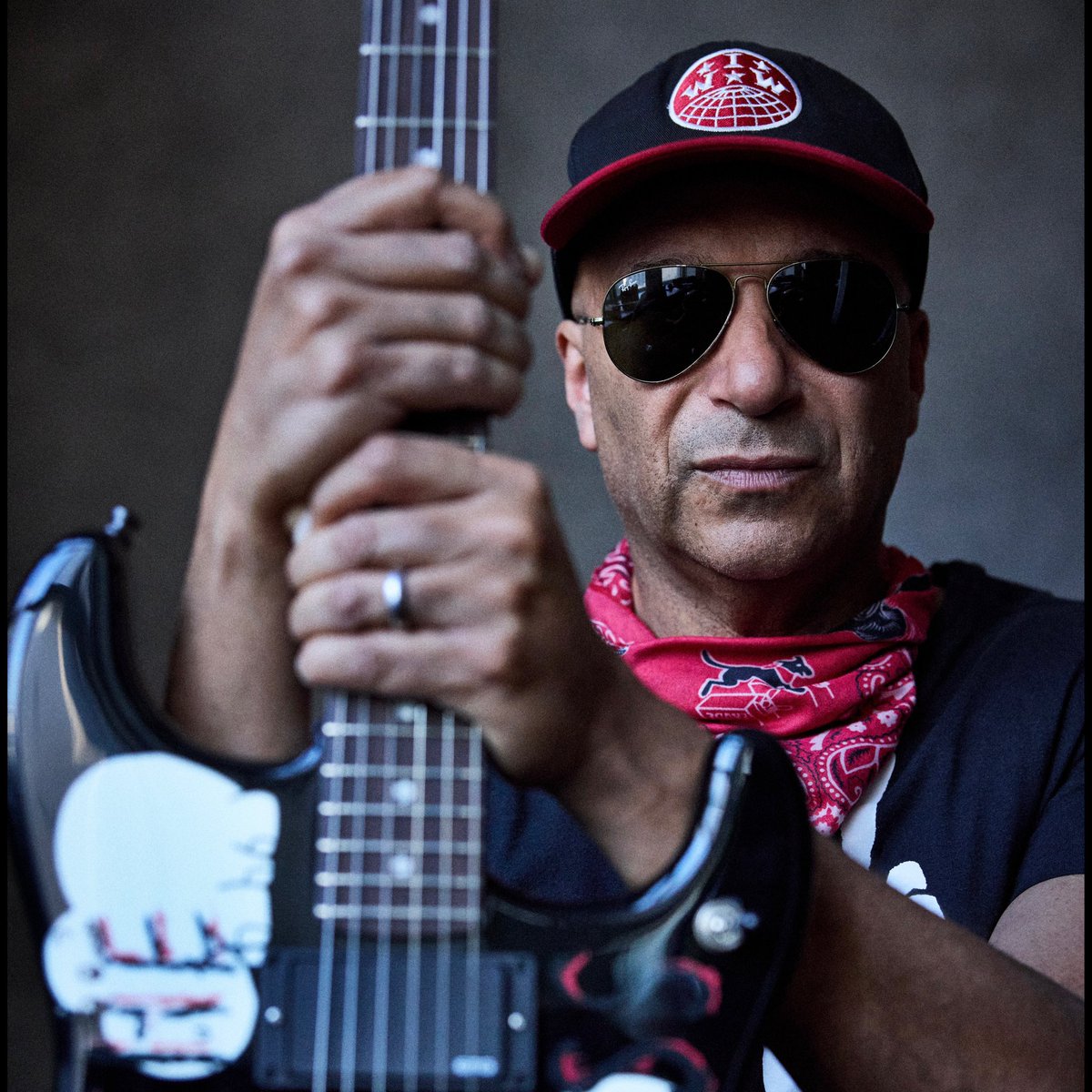 tmorello's tweet photo. BREAKING: My new album, EVERYONE GETS EVERYTHING THEY WANT, comes out on September 25th! Pre-save the album and pre-order vinyl and merch now through the link in bio. Until then, “DATE NIGHT” is out NOW!🔥 https://t.co/aURPJ9D1mQ