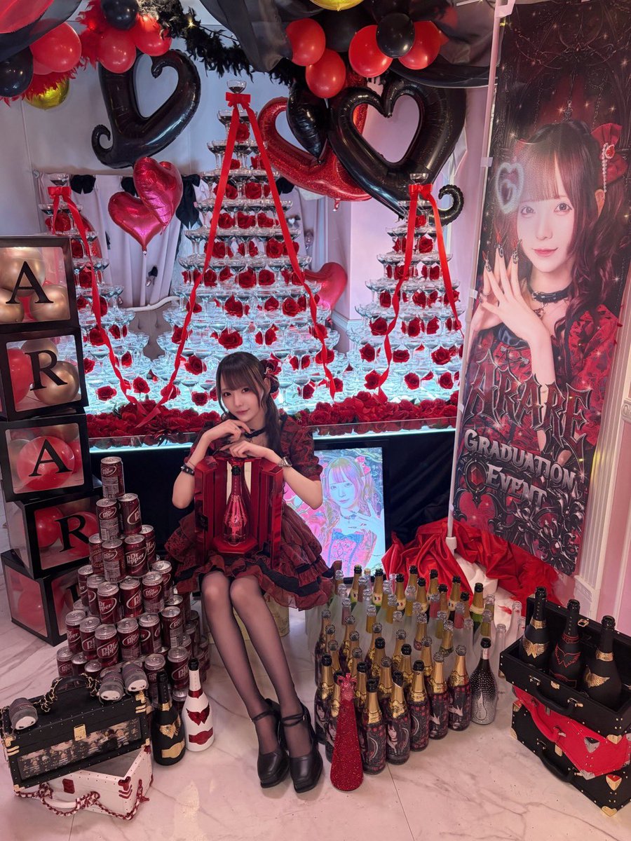 KK199802210's tweet photo. このご時世でこんだけシャンパン卸されるって
相当すごい事よね。
大須すごい https://t.co/Z5rOjzky6I