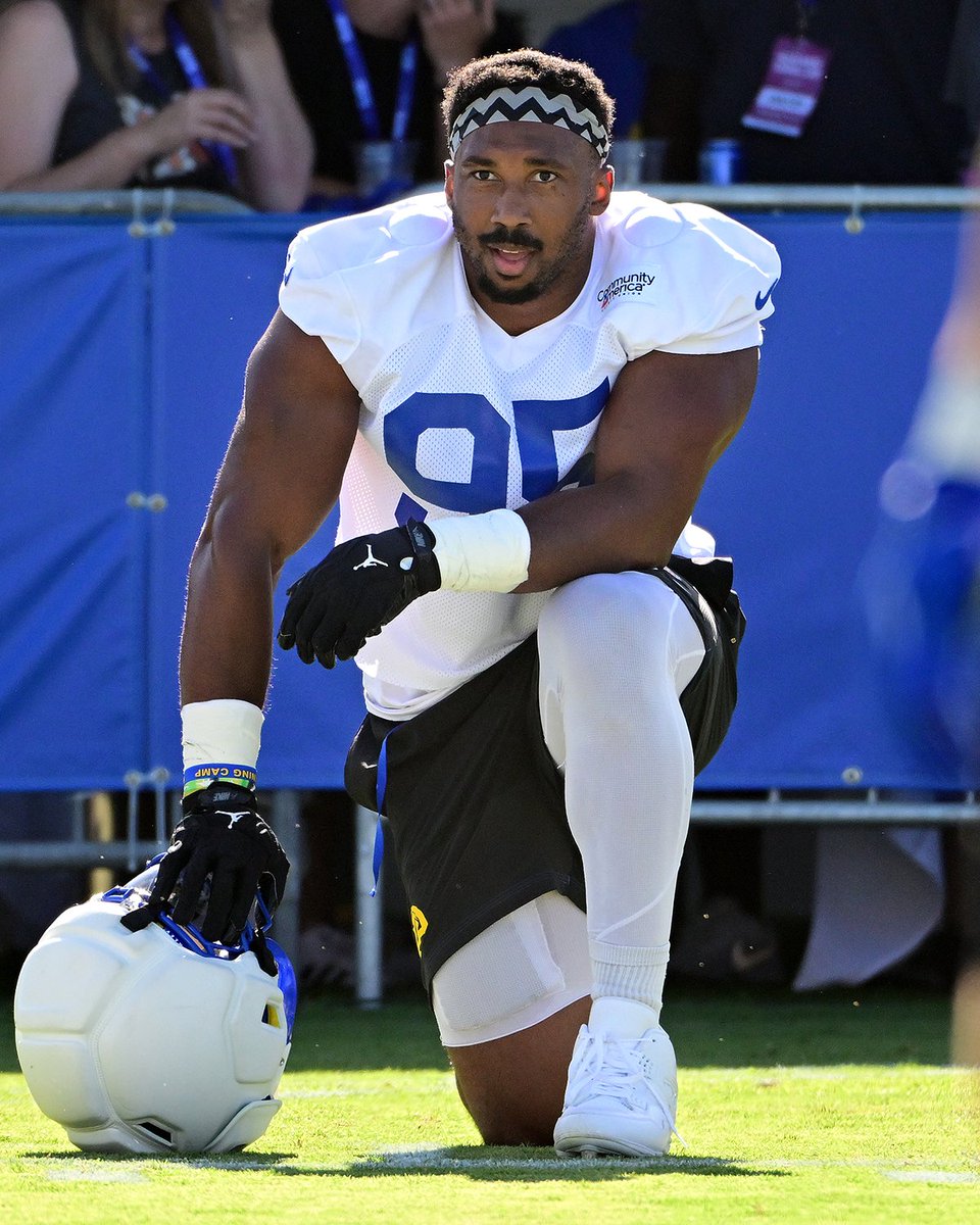 NFL's tweet photo. Myles Garrett. LA Ram. 🐏

@Flash_Garrett x @RamsNFL https://t.co/6E6ghJu0jI