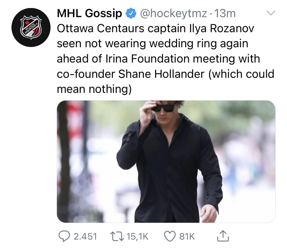 dearilya's tweet photo. au where ilya ended up actually marrying svetlana (for passport purposes), and yet… https://t.co/Lev5yVH4M8