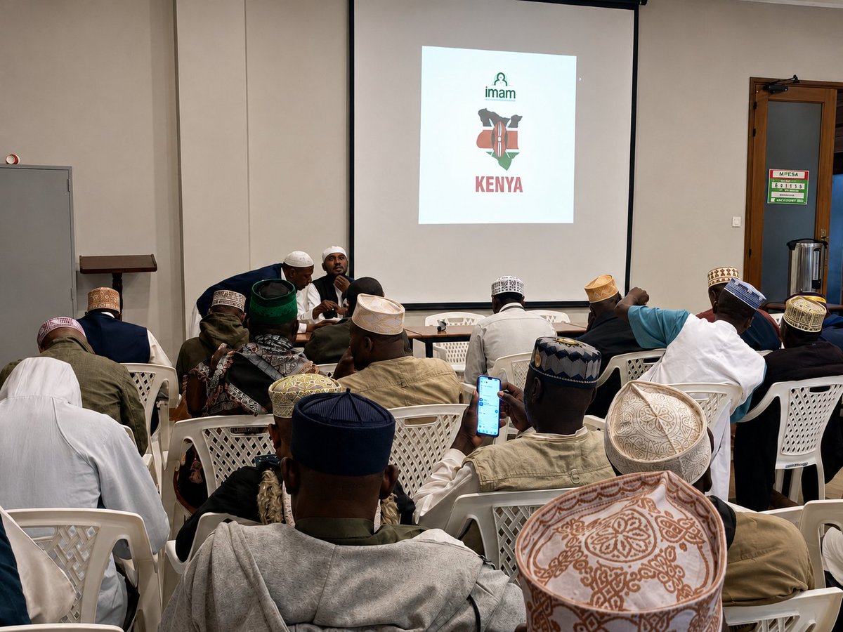 imamdevprogram's tweet photo. How do you connect Imams across 18 African countries? One online call. 
On Saturday, hundreds of Imams joined from across Africa, alongside Muallimahs and coordinators. 
152 new Imams met the IDP team. We welcomed 3 new countries: Angola, DRC &amp; Burundi. Alhamdulillah! 🤲 https://t.co/xYaCTEjy4g