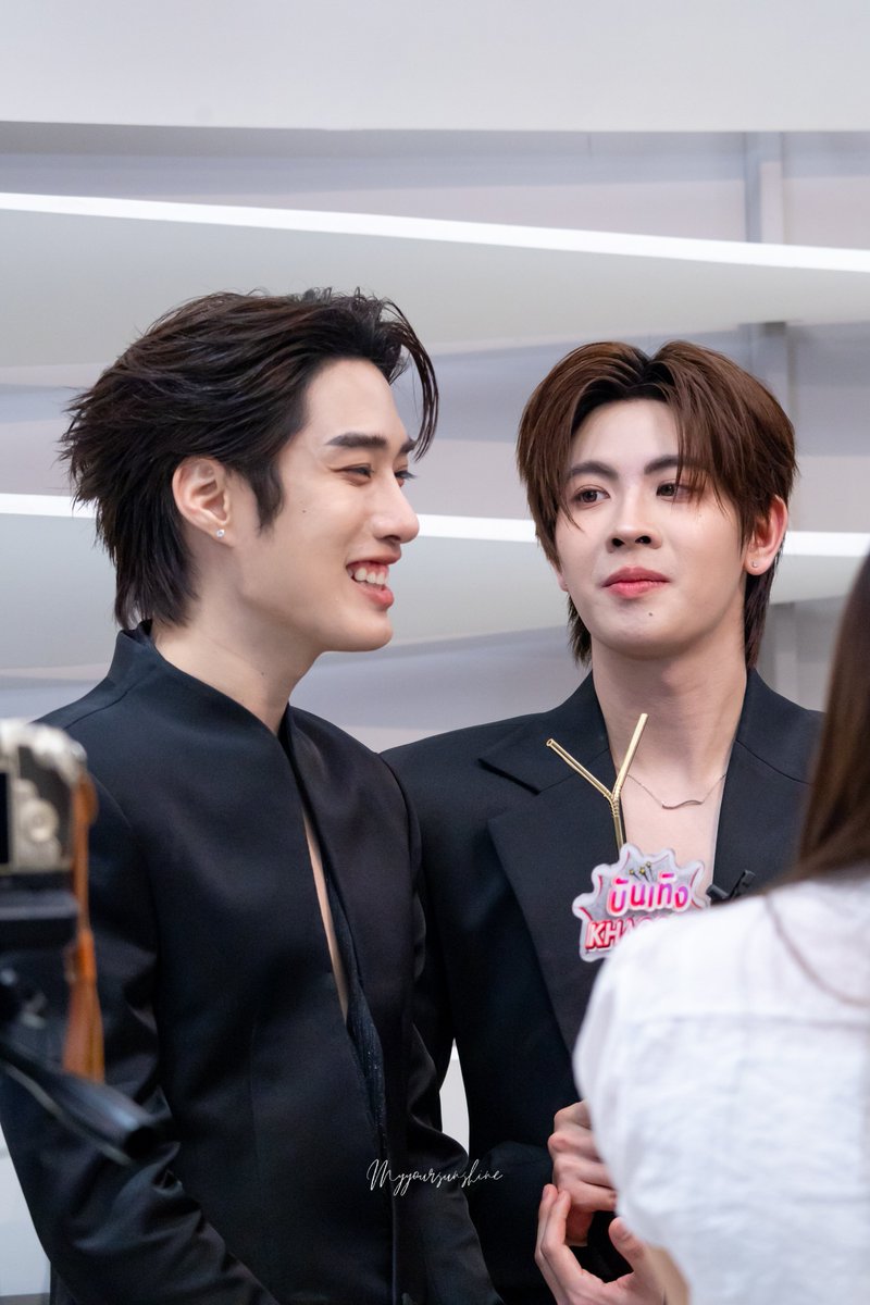 myyoursunshine's tweet photo. เจอน้องทั้งคู่ตอนสัมสื่อเลยถ่ายมาฝากติดฝนนะคะ ขออนุญาตลงย้อนหลังนานเลย ❤️
.
#TLe_mtm #Firstone
#TleFirstone #เติ้ลเฟิร์สวัน https://t.co/eLOk1OA3Gq