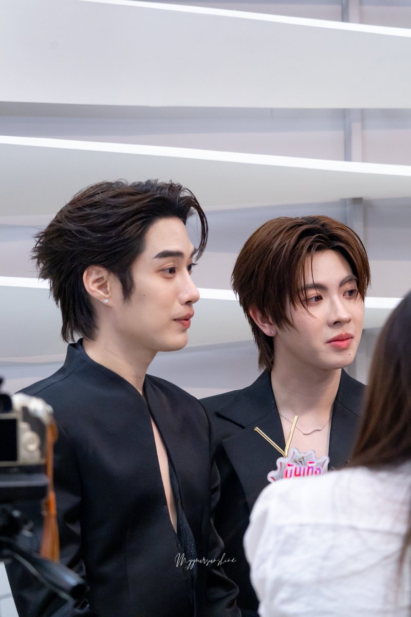 myyoursunshine's tweet photo. เจอน้องทั้งคู่ตอนสัมสื่อเลยถ่ายมาฝากติดฝนนะคะ ขออนุญาตลงย้อนหลังนานเลย ❤️
.
#TLe_mtm #Firstone
#TleFirstone #เติ้ลเฟิร์สวัน https://t.co/eLOk1OA3Gq