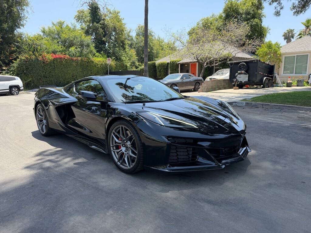 VettesNCaffiene's tweet photo. #Corvette #Cars #Chevrolet #Chevy #TeamChevy #ChevyCorvette #CorvetteClub #SportCars #FastCars #ChevroletCorvette #CorvetteRacing #Corvette #GeneralMotors #Automotive #C8 #Z06 https://t.co/rUFhOKI6l0