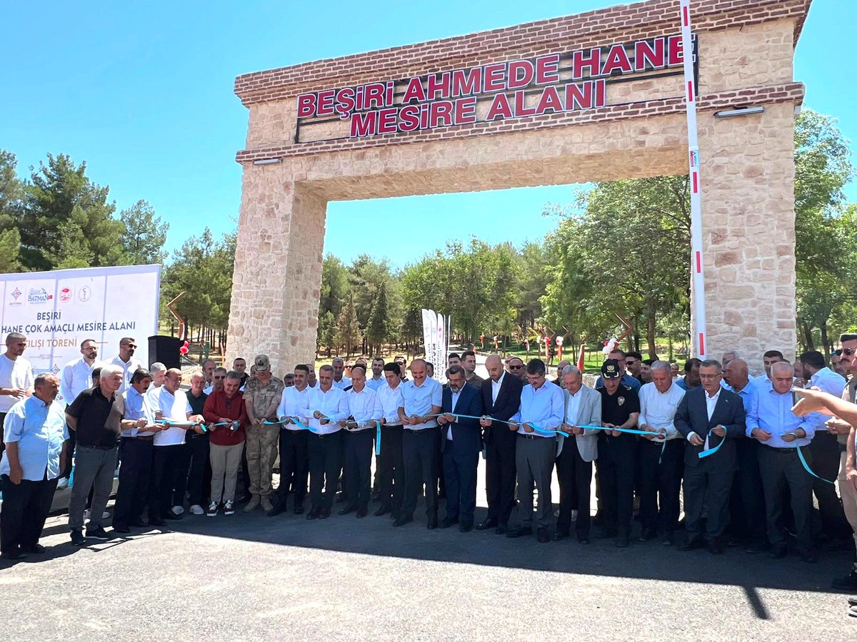 SerifKayalik's tweet photo. Ehmedê Xanî yazmaya cesaretiniz yok muydu? https://t.co/QVbbpvpjg0