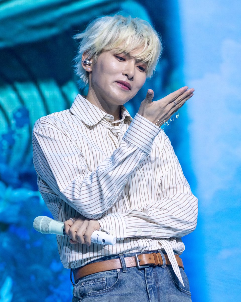 justforwook's tweet photo. ♡(｡•̀ᴗ-)✧
DIVE TO BLUE MACAU DAY 2
@9ryeong9 #려욱 #김려욱 #20260726 https://t.co/O8MPdnZvRE