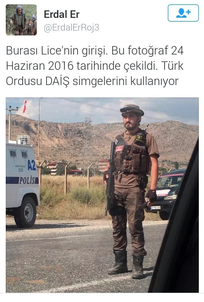 Aesthetic1War's tweet photo. Kemankeş olmak isteyene üstadı, ok ve yayı teslim ederken kulağına da “Kemankeş Sırrı”nı fısıldardı. 

"Siz öldürmediniz onları, öldüren Allâh’tı. (Oku) attığında sen atmadın, atan Allâh'tı." https://t.co/XBb2P3Ogyp