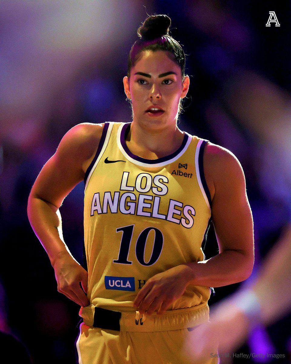 TheAthletic's tweet photo. Kelsey Plum signed a one-year deal in free agency, but the sense around the WNBA is that she does not intend to re-sign with the Sparks.

The only way for Los Angeles to guarantee it does not lose a valuable asset for nothing is to move Plum before next week.

H/T @AnnieCostabile https://t.co/k37lGTIFLn
