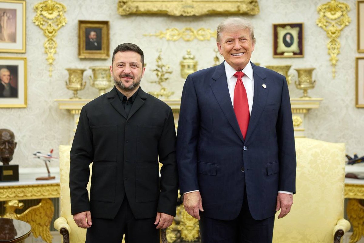 Ukrainews's tweet photo. Zelensky met with Trump behind closed doors.
Discussed the production of Patriot missiles: directly addressed the licensing for interceptor manufacturing and other practical ideas. 
Teams will follow up to coordinate the timeline and details of further engagement. https://t.co/seHy6b6dSJ