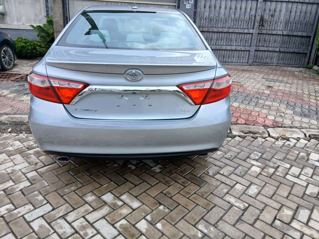 Rowneautos247's tweet photo. TOUCHDOWN🔥TOUCHDOWN🔥FOREIGN USED🇺🇸🇺🇸
2015 TOYOTA CAMRY XLE
V6 ENGINE 
2026 Custom Duty
Accident Free 
🏷️16.3M
📍Lagos https://t.co/yaYUBsqgHW