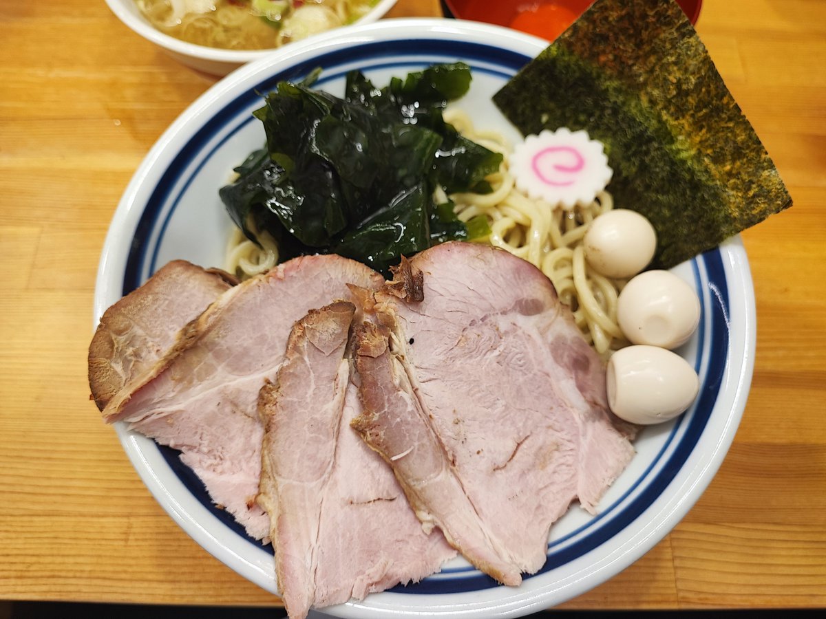 20140709yi's tweet photo. 護什番⛩️護国寺
🍜限定ラスト🍥豚骨背脂塩つけ麺並
🥚まさお🥚真っ赤たまご
🐽スープ割り

暑い夏に塩分水分補給✨
回復しました💪サンちゃんお元気で👋
ごちそうさまでした♬♬ https://t.co/2UXOs43M1r