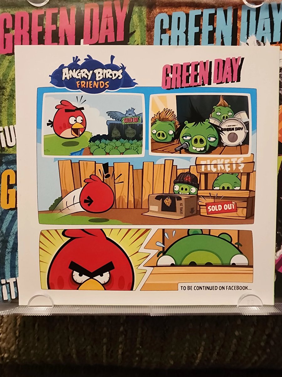 _EverythingAB's tweet photo. Some Walmart exclusive copies of Green Day’s  2012 album “Uno” contain a special Angry Birds Friends themed insert, containing a comic while advertising Angry Birds Friends’ Green Day collab. This insert also came with an exclusive code to be used on Angry Birds Friends. https://t.co/3Wa9jztJvl