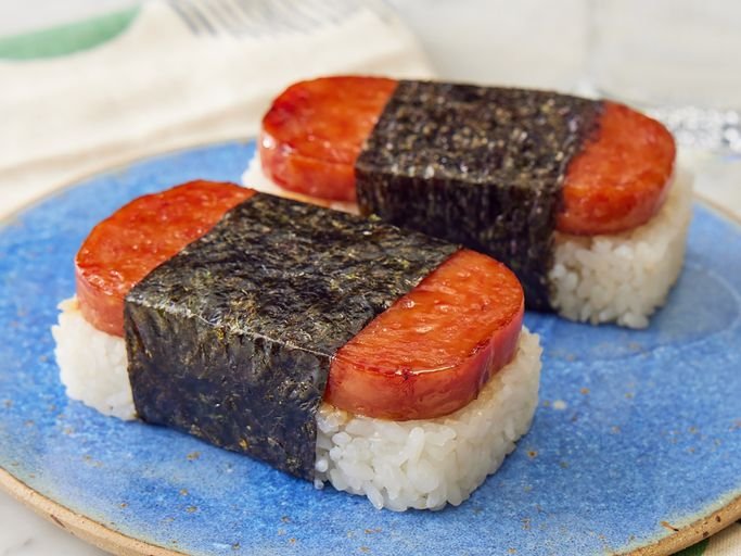 NPC_Trap's tweet photo. If you dont know what spam musubi is here's a Pic dummies https://t.co/y2eEkwv6jj