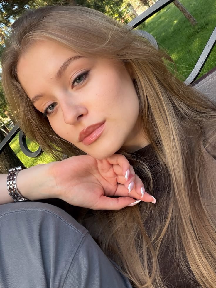 Themonamix's tweet photo. 44yo and single.. 😕

I'll Probably be ignored, but Hi 💔 https://t.co/aLIRGrrUEl