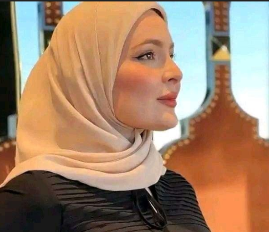 Bee92A's tweet photo. أنا قوية حتى حين أنكسر... 😔 https://t.co/kcQkHegSJj