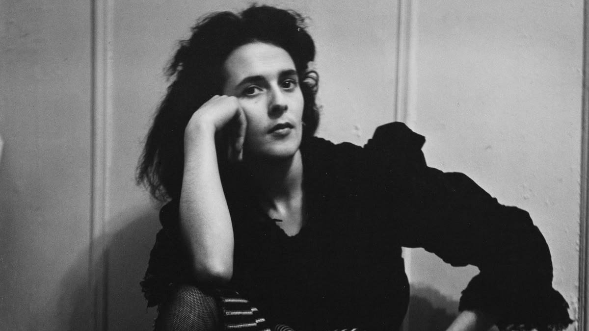 lasylphies's tweet photo. ✶ ⠀drive de livros — especial leonora carrington (#booktt)      

11 livros em pt-br e en da pintora surrealista, escritora e escultora leonora carrington. títulos de ficção escritos por ela ou sobre sua vida e obra.

📎: https://t.co/HmscmlYVBA https://t.co/CobpzCq4pS