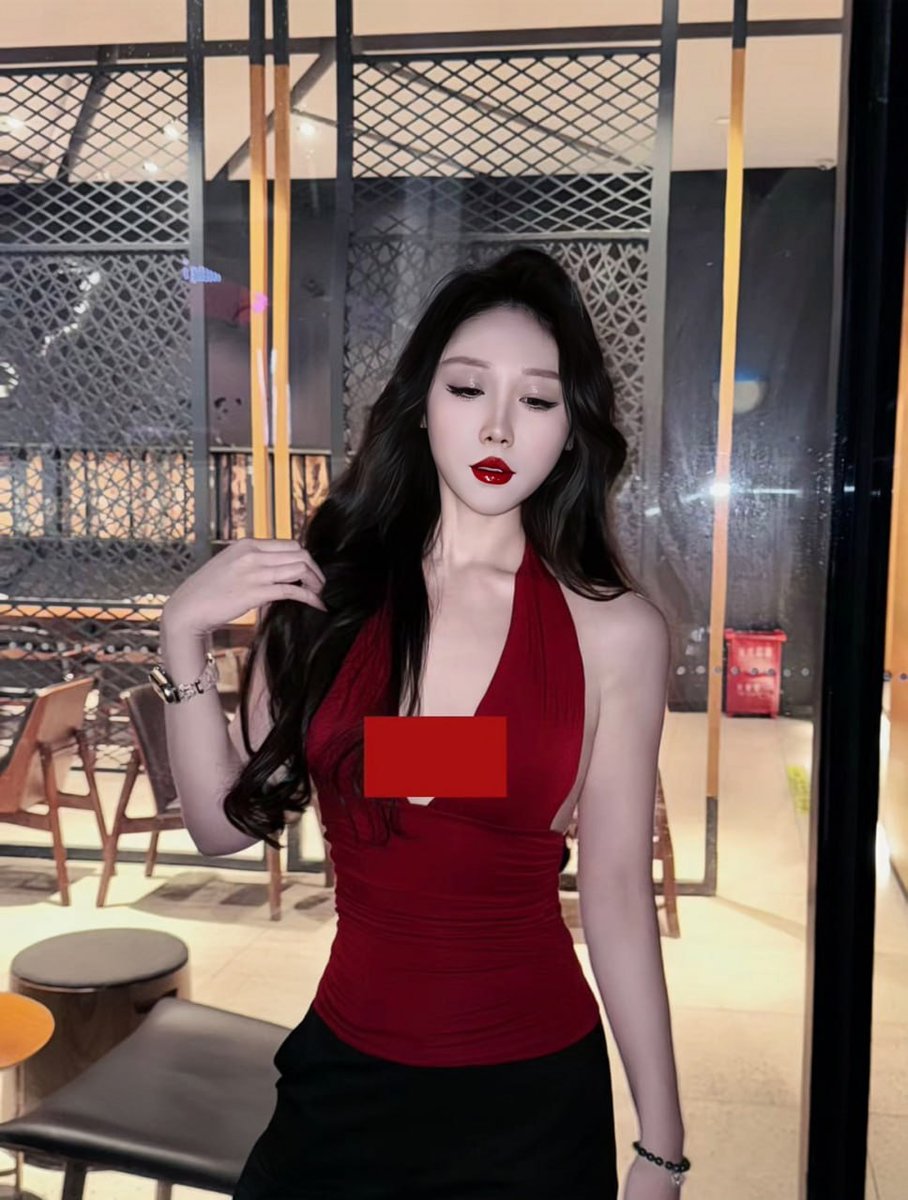 toumascc's tweet photo. 某音御姐

为了见面还把毛刮了 变成小白虎，衣服一脱 肉肉的骚母猪女主

完整视频内容主页置顶电报群观看 https://t.co/0kSIaDPxiE