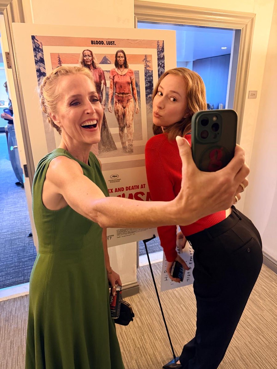 GillianA's tweet photo. bloody girl summer day one 
@CampMiasmaFilm 🩸🏕️ https://t.co/AYPpoCuvNi