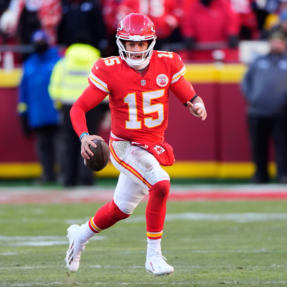 BetMGM's tweet photo. Time is moving too fast

Mahomes is 30
Allen is 30
Lamar is 29
Burrow is 29

From upcoming faces of the league to already in the back-half of their prime https://t.co/L5hByAUsTp