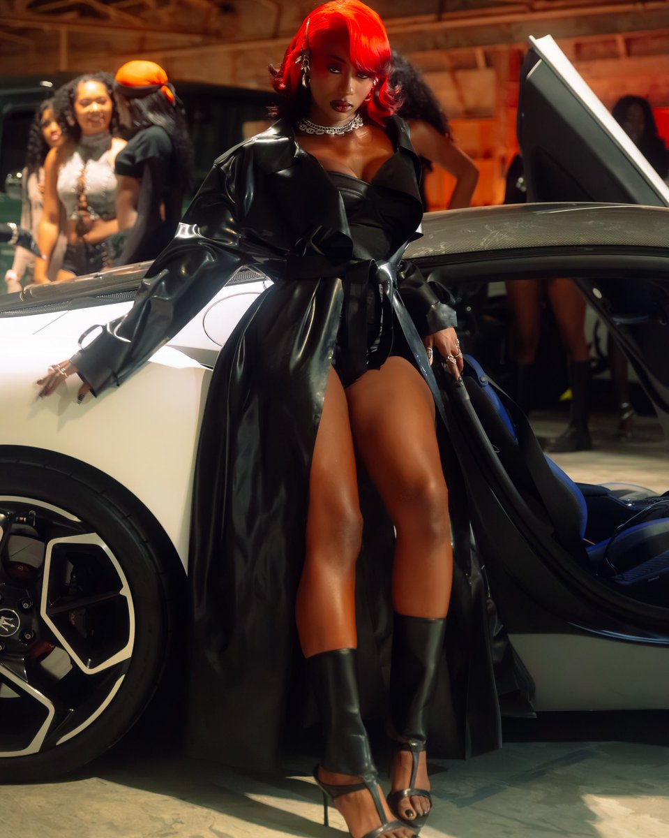 FloMilli_Access's tweet photo. Flo Milli for new single “Hot As A Bic” music video

Listen, Watch, &amp; Buy here: https://t.co/gHIRbsGVbY https://t.co/9VJ9z4iWXk