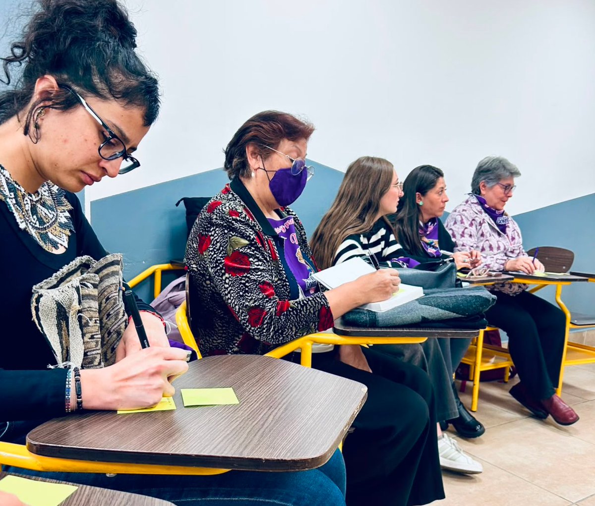 Regalias_gov's tweet photo. Avanza la agenda del Empalme Social Violeta de la Red de Gobernanza Feminista, un espacio de diálogo, construcción colectiva y articulación orientado a cuidar, proteger y dar continuidad al legado de las políticas públicas que han contribuido a ampliar y garantizar los derechos de las mujeres.

#EmpalmeVioleta