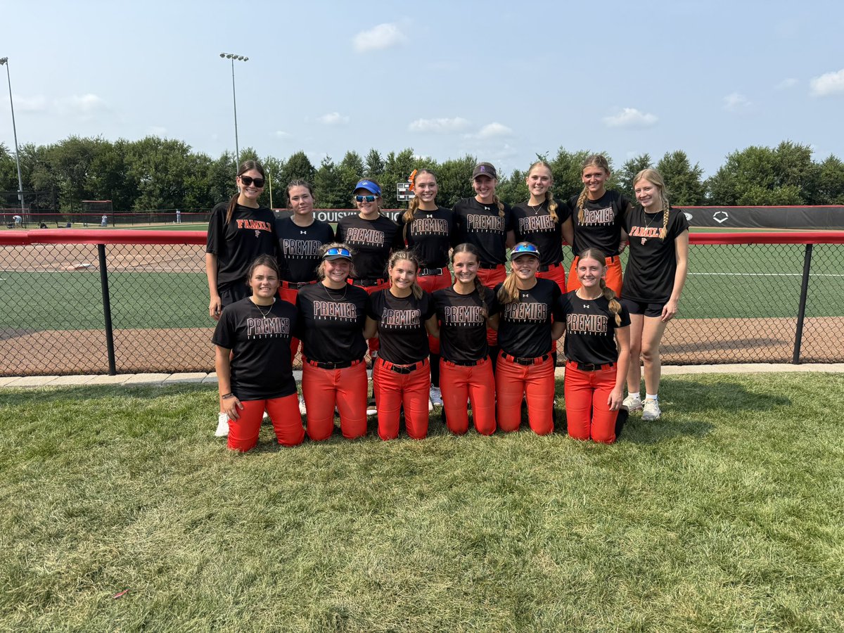 18UPFNational's tweet photo. Got two today, off to final four tomorrow. Next game is at 10:45a. Good work ladies!!! https://t.co/aA07AqmoWp