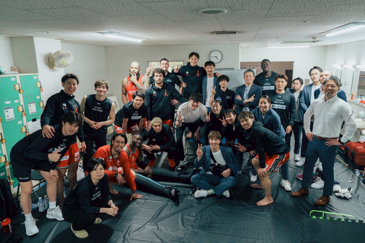 Iam_RawleAlkins's tweet photo. My heart is with everyone in Kumamoto and across Kyushu affected by the earthquake. I’ll always be grateful for the time I spent there and the people who welcomed me. Praying for everyone’s safety and a speedy recovery. Stay strong 🙏🏿❤️#SAVAGELIFE https://t.co/bYtP7UwMZj