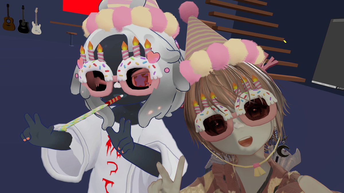 shinamon_pop's tweet photo. 会場ではないけど、ヒビタさんにも祝ってもらったぜ https://t.co/iE7D3x0rcb