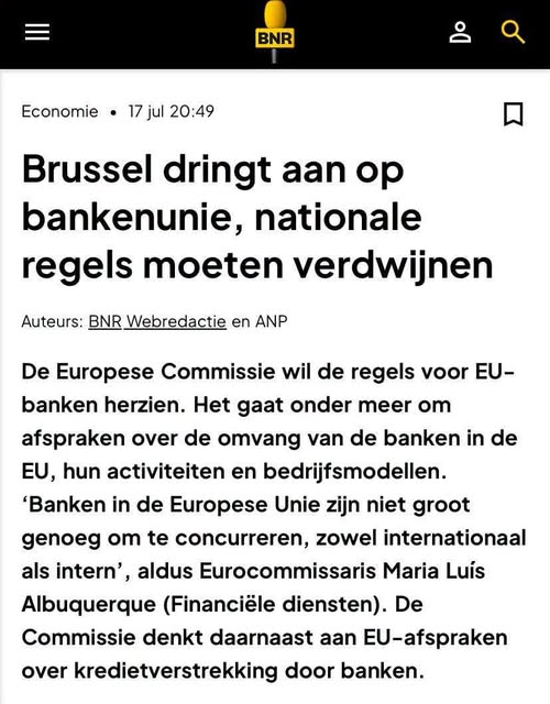 Miss_Royal73's tweet photo. #Brussel dringt aan op #bankenunie, nationale regels moeten verdwijnen. 

Dit betekent onder andere dat Brussel het Europees Depositoverzekeringsstelsel (#EDIS) door wil drukken. Daardoor worden de Nederlandse spaarpotten en de nationale bankgaranties samengevoegd in één grote Europese pot.

Als er dan straks, om wat voor reden dan ook, een bank omvalt in Italië, Spanje of Griekenland, wordt het #spaargeld van de Nederlandse burger misbruikt als onderpand om de ellende daar op te lossen.  

En geloof maar niet dat de Nederlandse overheid hier ook maar íets tegenin gaat brengen...