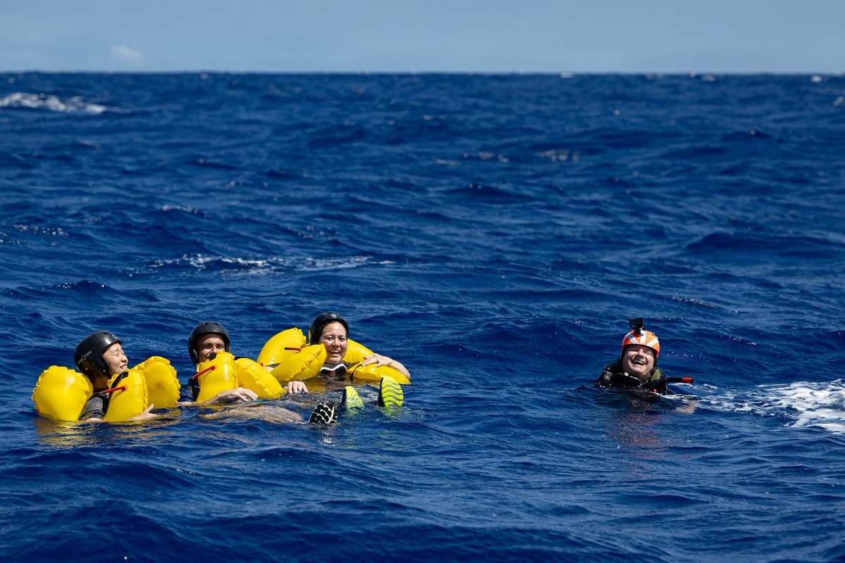 RimofthePacific's tweet photo. U.S. Navy Rear Adm. Suzanne Bailey and Royal Canadian Air Force BGen J. S. Davis volunteered for a personnel recovery exercise, gaining firsthand insight into the capabilities of the teams who execute these critical missions.
#RIMPAC2026 #partners #integrated #prepared https://t.co/ijiPsa4xvg