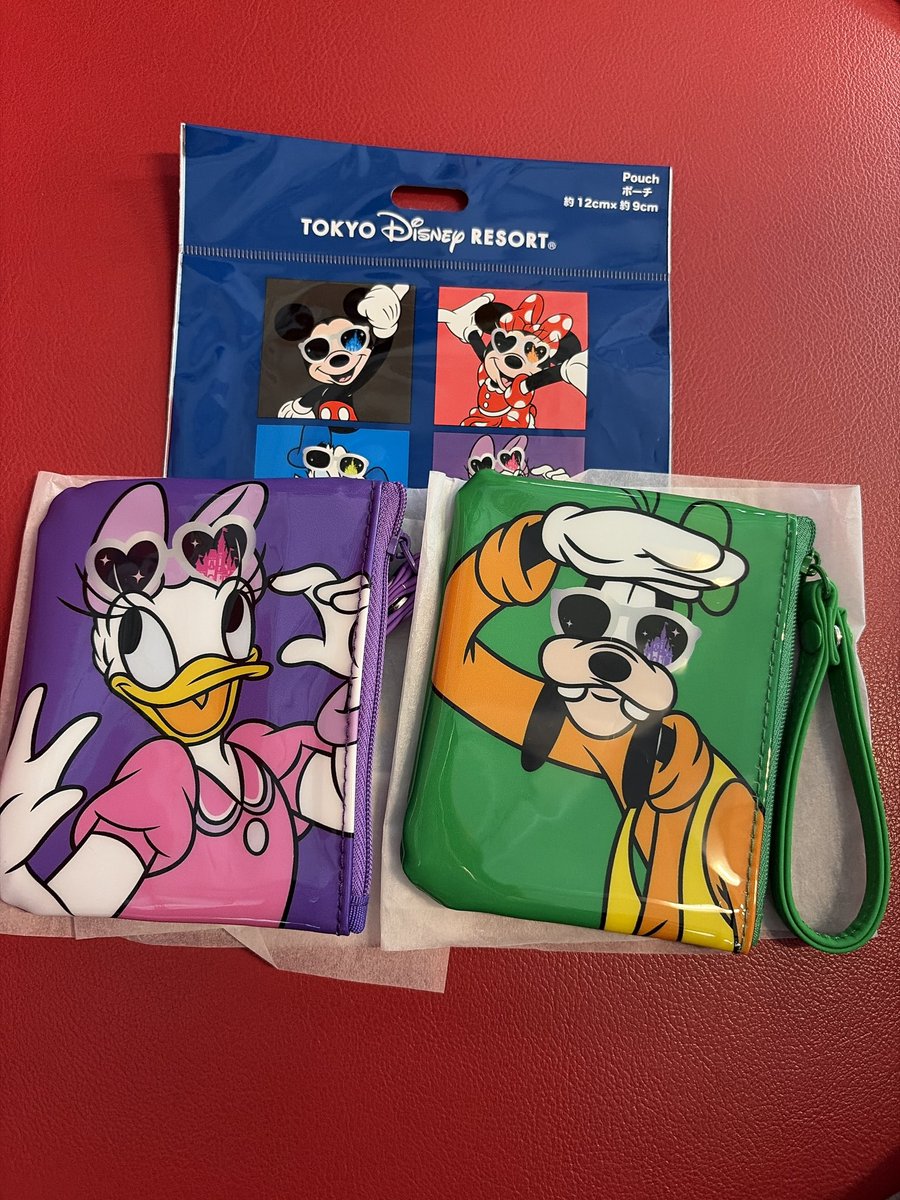 exegjsb24k's tweet photo. 【交換】　ディズニー　ポーチ　コレクション　サングラス

譲　デイジー、グーフィー

求　ドナルド

都内手渡し(主に東京駅)
郵送
交換可能な方いらっしゃいましたらお願いします https://t.co/6qOzDKRDg1