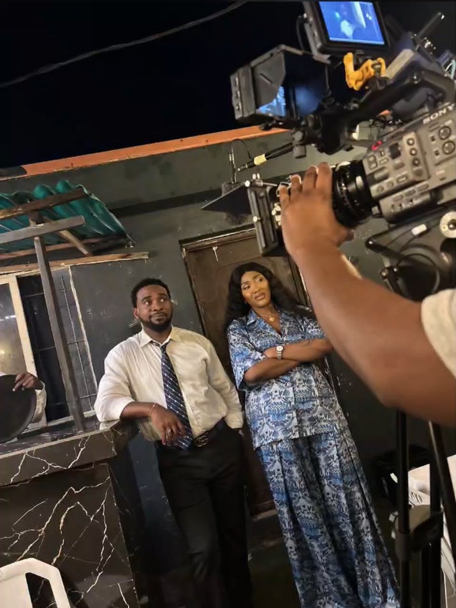 Sharonsky599546's tweet photo. Sultans we're eating good this side 🤭🔥🔥🔥🔥
Can't wait for the release of my queens movies 🤭🔥

SULTANA THE ACTRESS 
THEE SULTANA 

#SultanaFarida
#SultanaXSultans https://t.co/R1yG9YfZuX