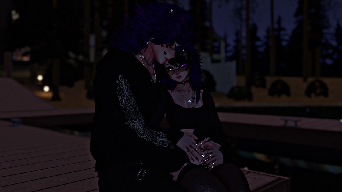 ghostofrockyy's tweet photo. the love of my life 💜 https://t.co/rktXKR8bIZ