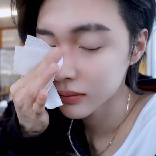 wonbin tweet media