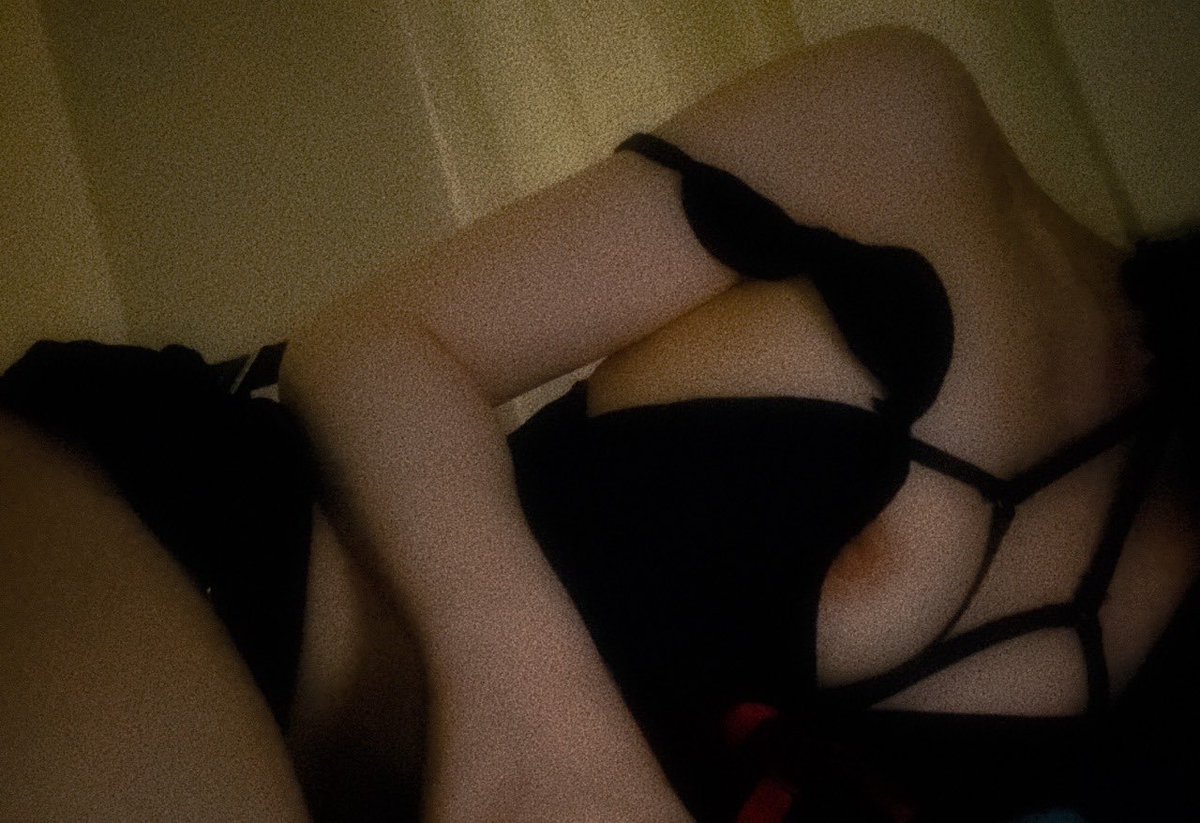 obedientmeat's tweet photo. for my pervs ♡ https://t.co/Xv0HOWqc71