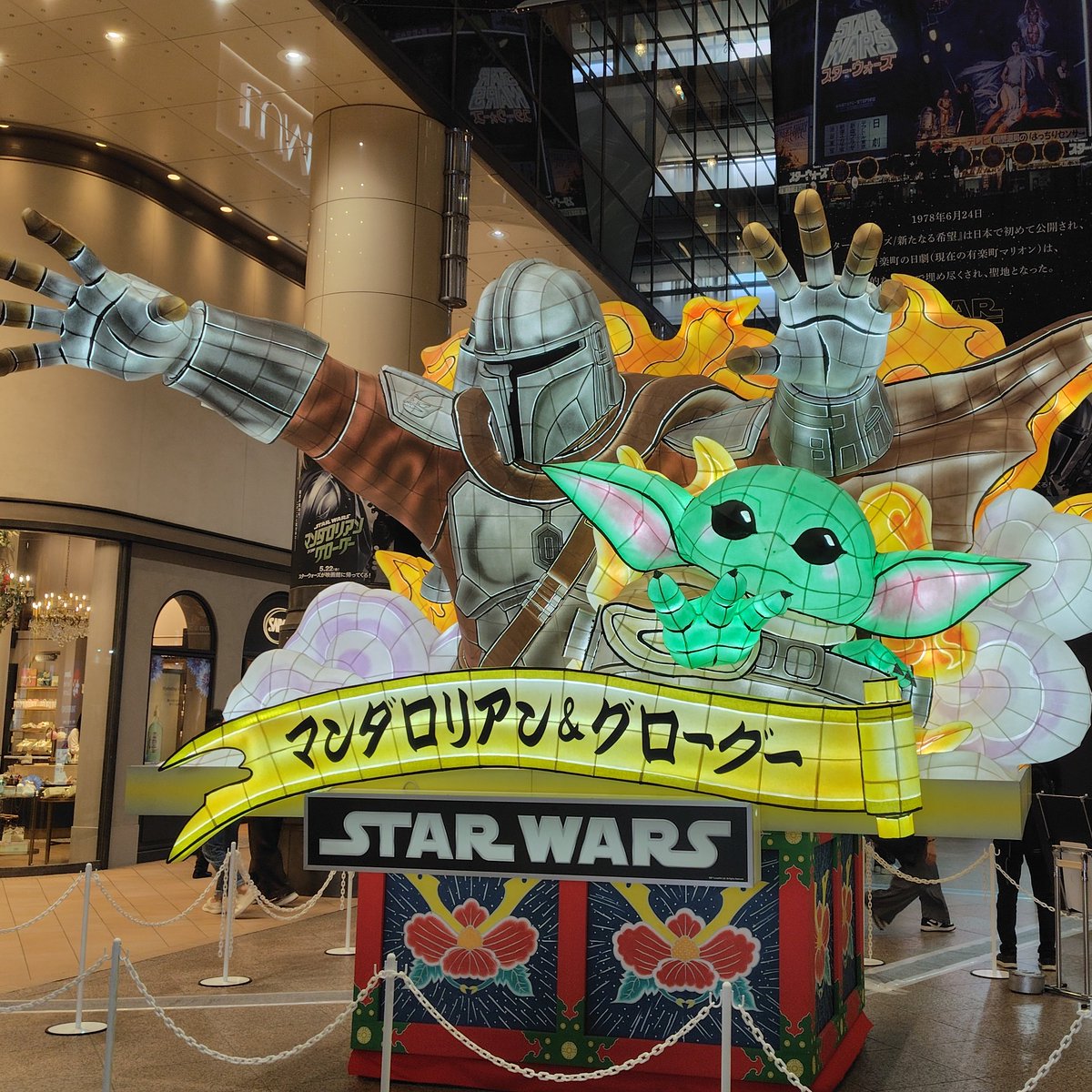 neneconeconeco's tweet photo. マングーを観るためにマンダロリアン→ボバ・フェット、無事マングーからのアソ���カ→テイルズオブジェダイ→オビ・ワン→クローン・ウォーズ（映画含め時系列順、2周目）→バッドバッチの次は何を観たらええんや！
マングー2回目か？反乱者たち（2周目）か？アンダーワールドか？

とりあえず寝よ！ https://t.co/wLCxzk8EM0