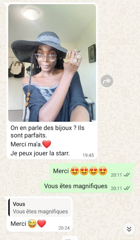 Simba_step's tweet photo. “Les bijoux sont parfaits… je peux jouer à la star” ✨😄
Trop cool, voir la joie qui anime nos clients au quotidien 😌
Merci pour votre confiance 🖤
#SIMBAStep #Bijoux #GlowUp #Afritudes https://t.co/FmO6S13jay