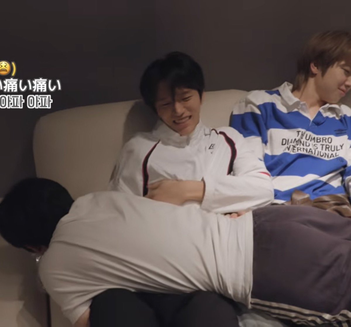 luckyyy_tree's tweet photo. 이따이!!!! -대영이 버전- https://t.co/n80iLh8qmP