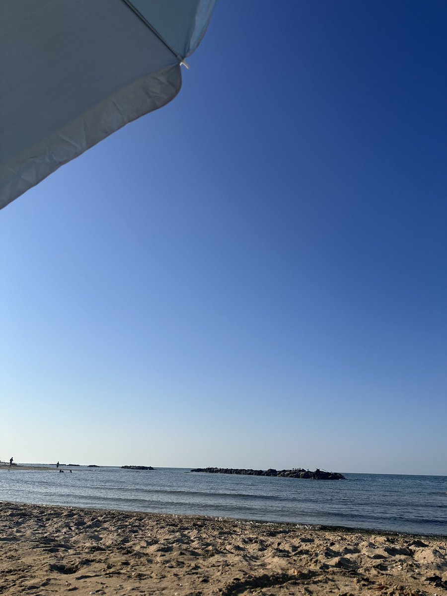 ErnstBlaad's tweet photo. Direct from the beach of Fano 🇮🇹 🤪 Helen Hudson - Rolling Paradise - Chicago 1987 🤩 Today’s @ErnstBlaad drop on @xrpcafe 🚀🚀🚀 https://t.co/czZgho1Ulj
