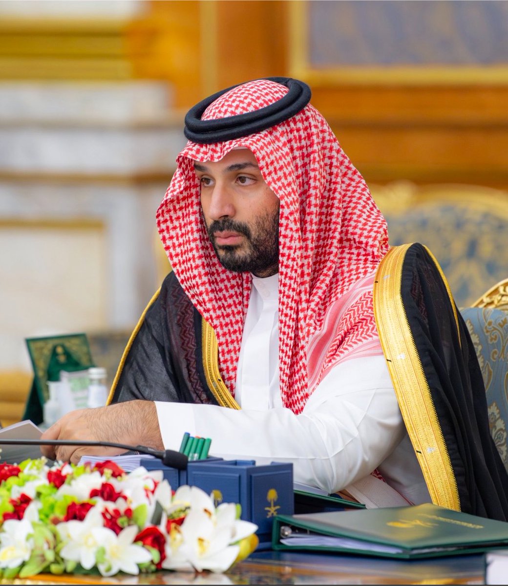 TRNP_0's tweet photo. سيدي ولي العهد من جلسة مجلس الوزراء - جدة 📍🇸🇦

ساطي ولمّاح 💚 https://t.co/waCgVLJeax
