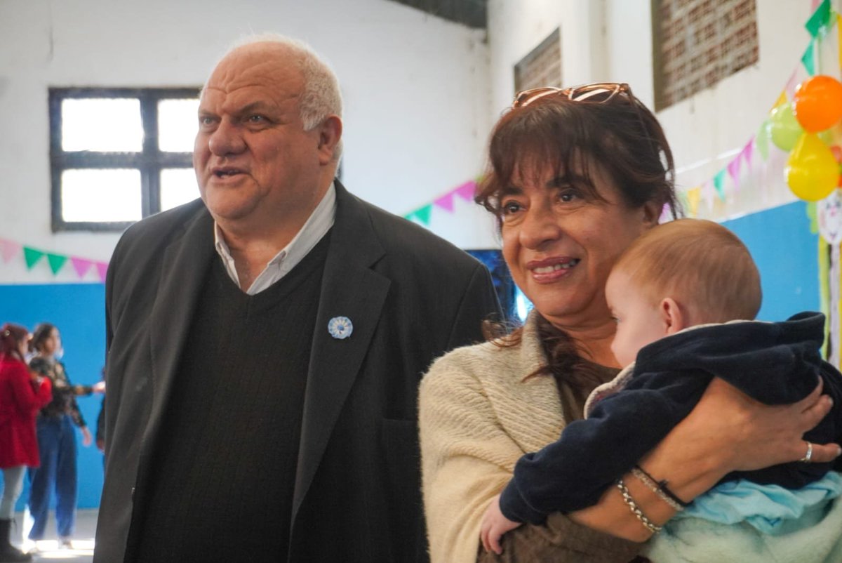 FEDEMASSOTUC's tweet photo. Hoy celebramos el quinto encuentro mensual de los hermanitos que están en nuestros Dispositivos de Cuidado Institucional. Una jornada de circo, juegos y alegría, pero sobre todo de unión y fortaleza. https://t.co/6b5jL9dgbY