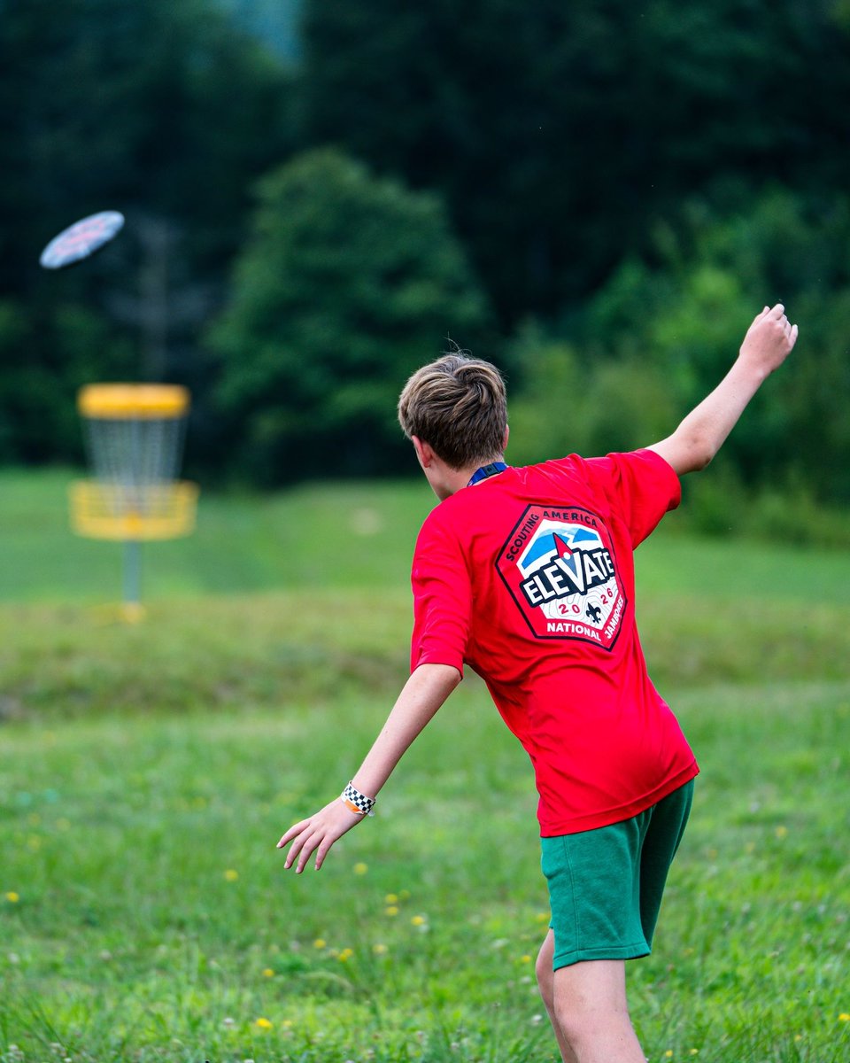 DynamicDiscs's tweet photo. Some of these kids are throwing a disc for the first time. Some have played a round or two. A few already love this game. That's the range you want to see, and the Scouting National Jamboree gives all of them more time on the course, whatever stage they're at. 
#NatJamboree2026 https://t.co/5xkwW7M6qb