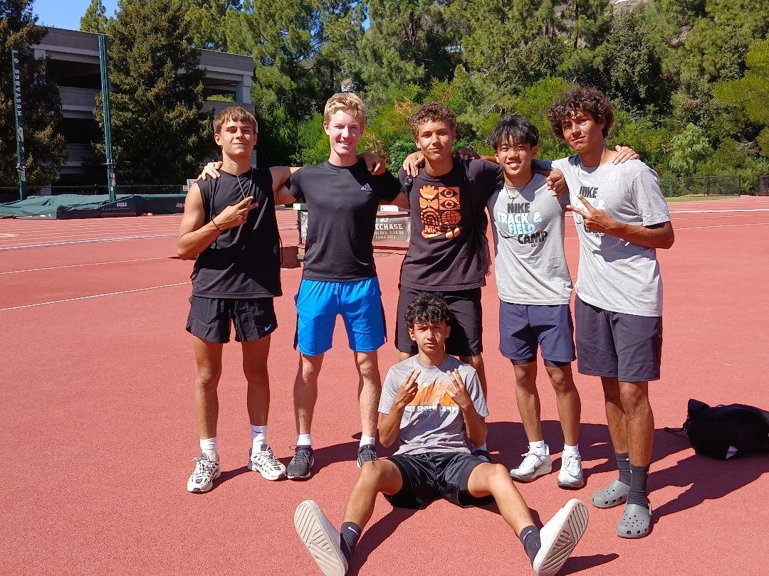 JasonDeLeon2027's tweet photo. Had a GREAT time at the @Nike  Cal Poly Overnight Track Camp! I Got a taste of college staying in the dorms  and the day in the life of an athlete.

Met a ton of new coaches across Football &amp; Track! 

#Athlete #AG2G #Track #Nike #Football #Recruitment #CalPoly https://t.co/gzFH6atziO