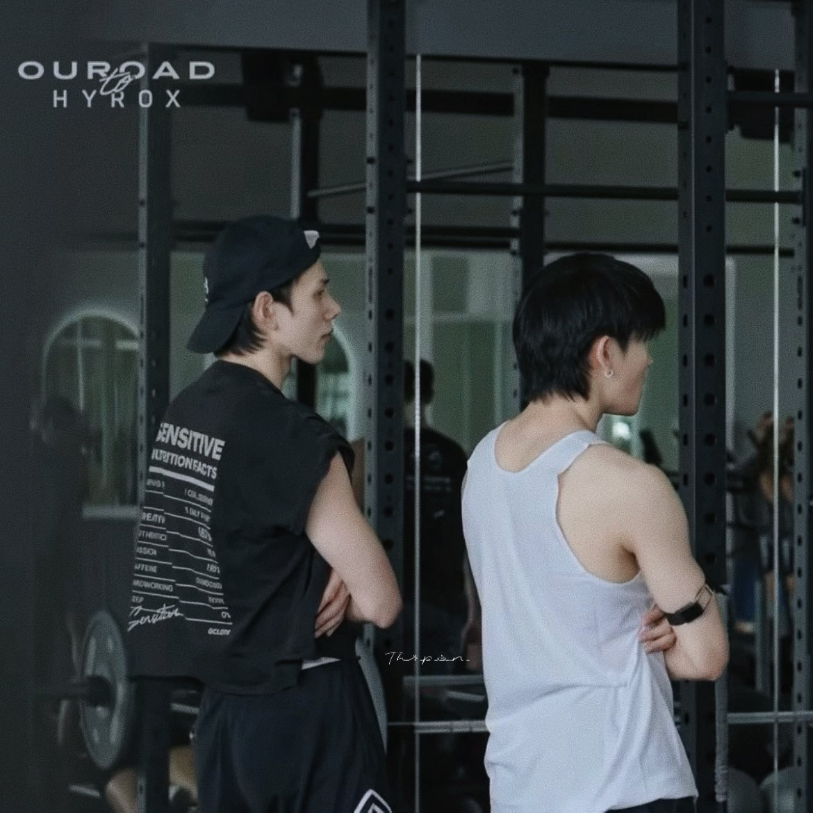 Thrpsn's tweet photo. Size diff คู่รัก hyrox https://t.co/Z4XvSFKq8a