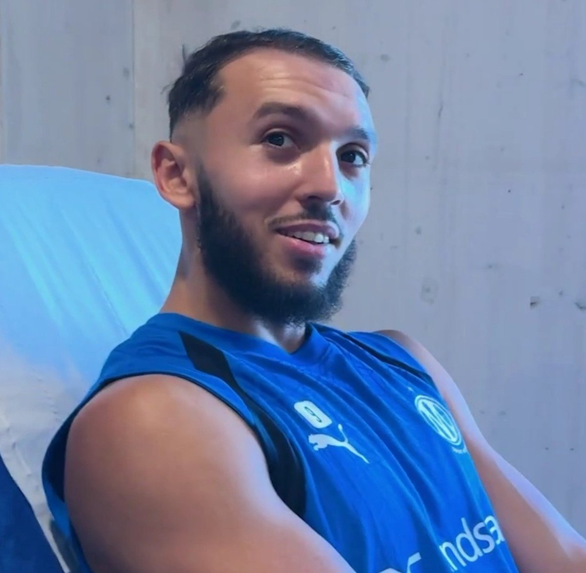 MassiliaZone's tweet photo. Amine Gouiri :

"Genesio ? Je le connais très bien, c'est la 3ème fois qu'il m'entraîne.

C'est lui qui m'a lancé à Lyon en pro !"

[@OM_Officiel] https://t.co/jmQncafH3R