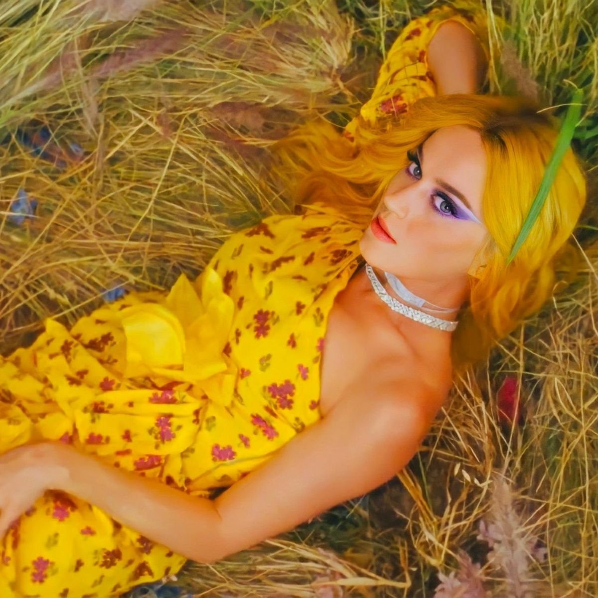 Spotify09943301's tweet photo. Katy Perry songs with over 50 million streams by the end of 2026

6. Hot N Cold = 1.633.676.547
7. Feels = 1.509.936.216
8. California Gurls = 1.506.980.196
9. I Kissed A Girl = 1.396.747.897
10. Teenage Dream = 1.310.155.782 https://t.co/KkG5jnWssa