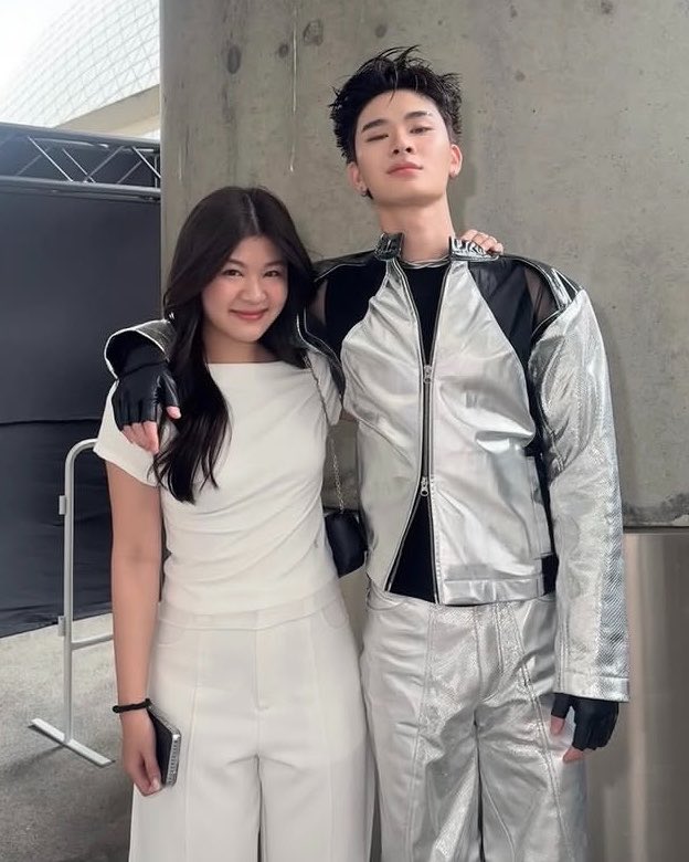 kh1ovele's tweet photo. เจ้ลง 😎                                              ม๊าลง 🥺🤏🏻 https://t.co/c8X1J2Wb0Y