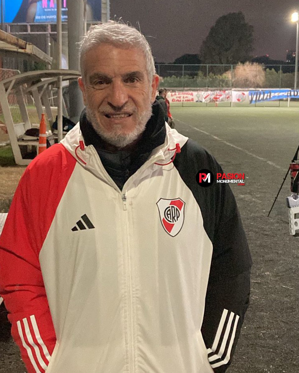GenRiver's tweet photo. Quiero a Omar Labruna trabajando en River. Con injerencia real, en el área que sea.
Conoce el club, sabe de fútbol y siempre tiene una opinión criteriosa. Y hay algo que no tiene nadie, sabe que si alguna vez traiciona a River, estaría traicionando su propia sangre. https://t.co/g4E6rX2pD6