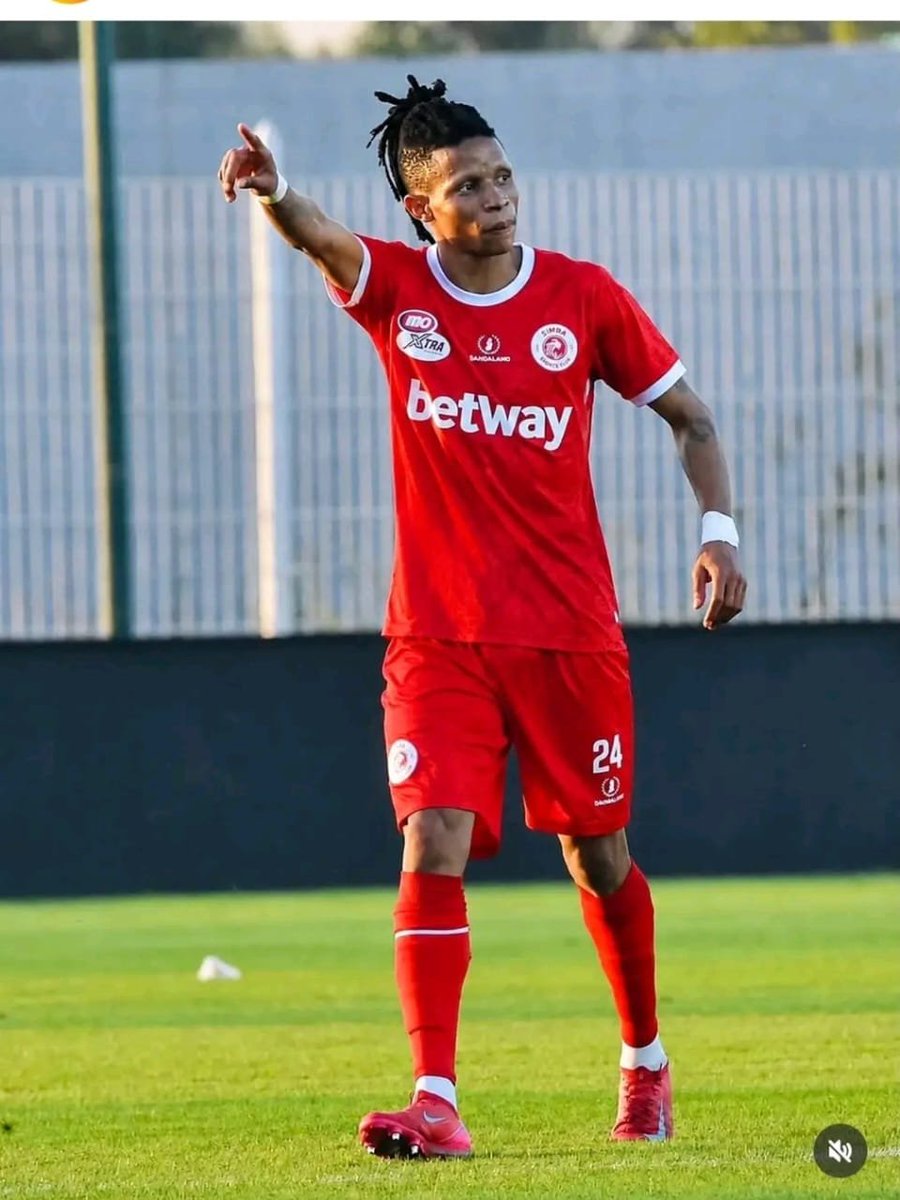 BarakaEnock_'s tweet photo. HAKA KAJAMAA NAULI YAKE YA NDEGE KWENDA KWAO NI BEI GANI??? 
TUKACHANGIE KARUDI KWAO😉 https://t.co/vxShN8Q8Hh